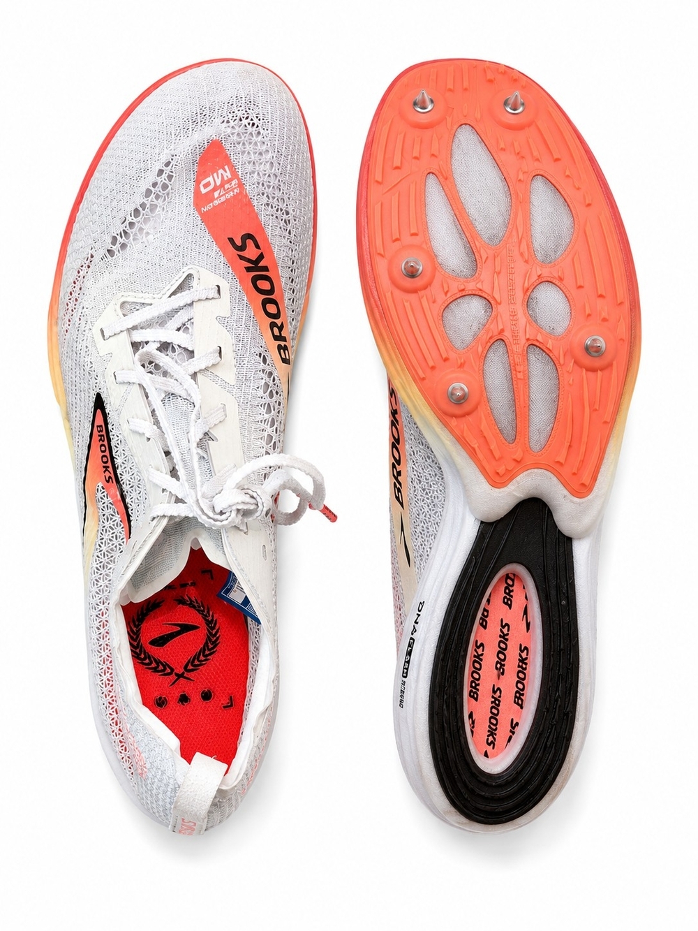 Brooks White & Coral Track Racing Spikes